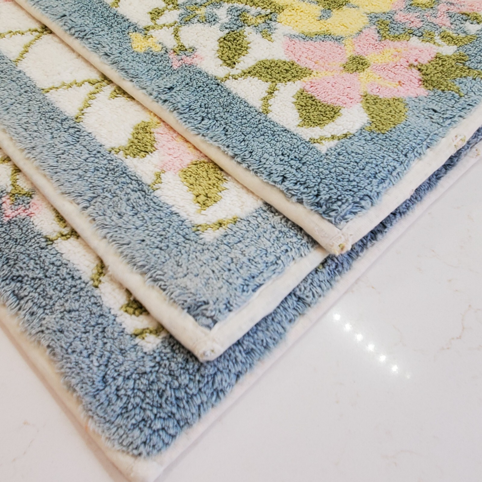 Longaberger Bath Mat Rug Pastel Trellis Pattern Blue Pink Cream White 18.5"x31"