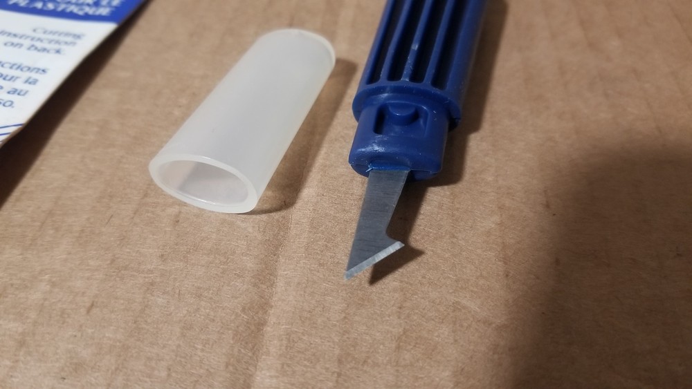 Plaskolite Plastic Cutting Knife VGC