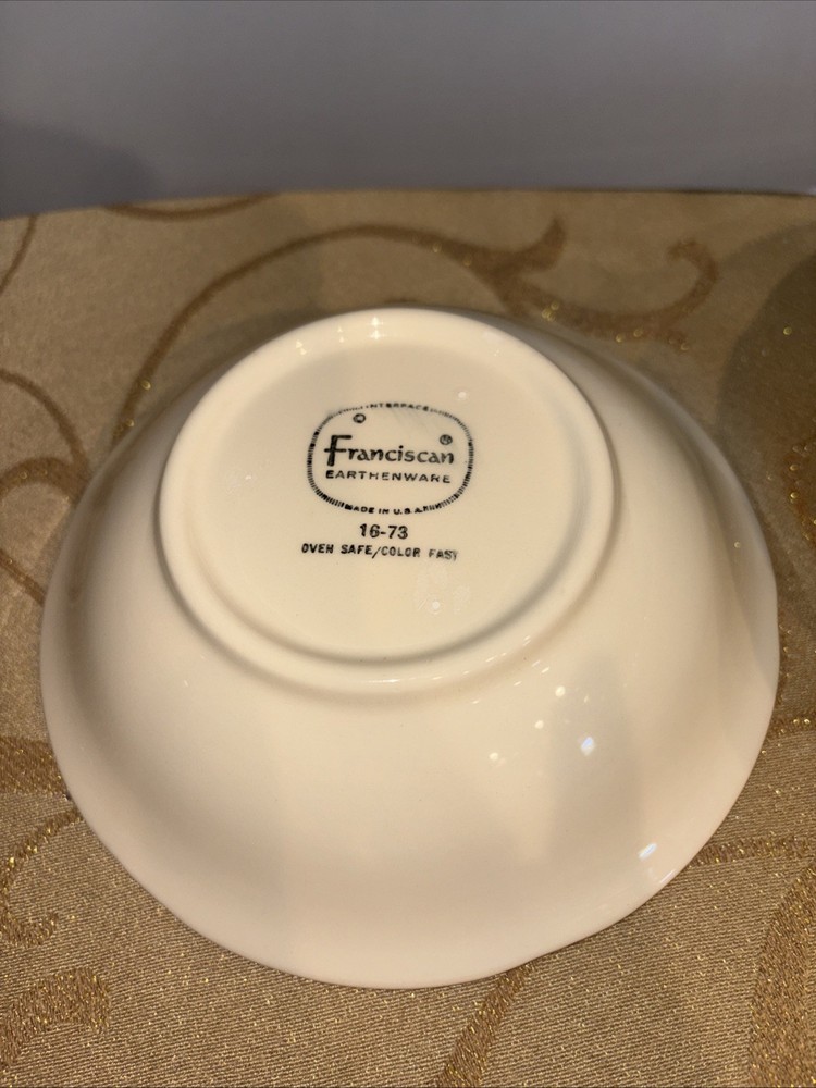 2 FRANCISCAN APPLE PATTERN COUPE CEREAL BOWLS MADE IN U.S.A. EUC
