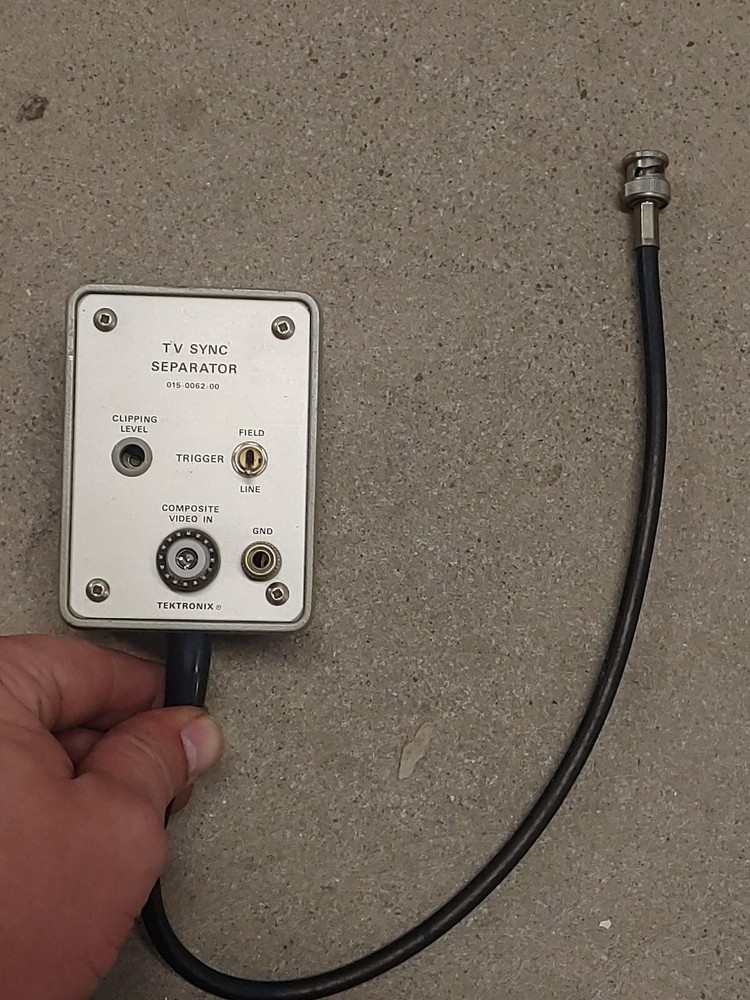 Tektronix Tv Sync Separator 015-0062-00. P4