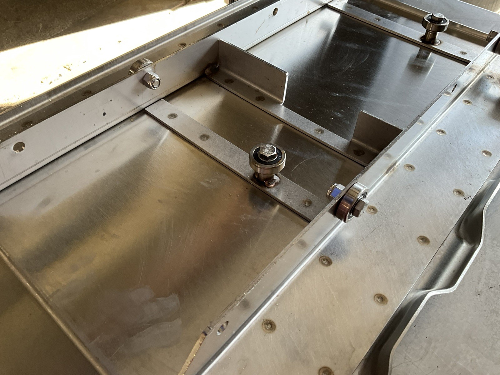 Hobart 6801 5801 Carriage Assembly 00-437469 For 6801 and 5801 meat band saw B