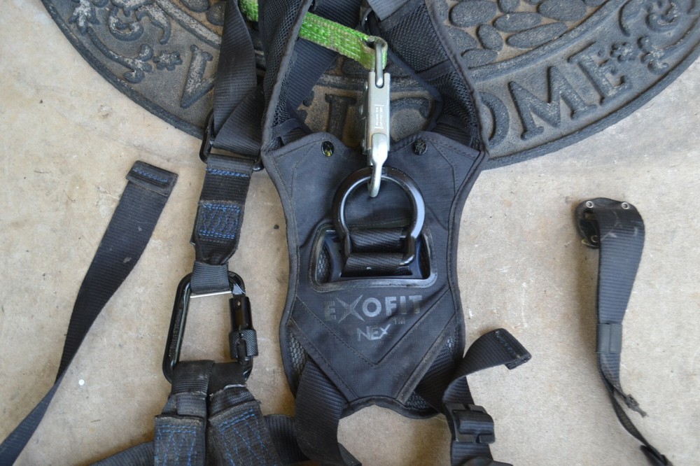 ExoFit NEX™ Construction Style Positioning Harness DBI Sala Large