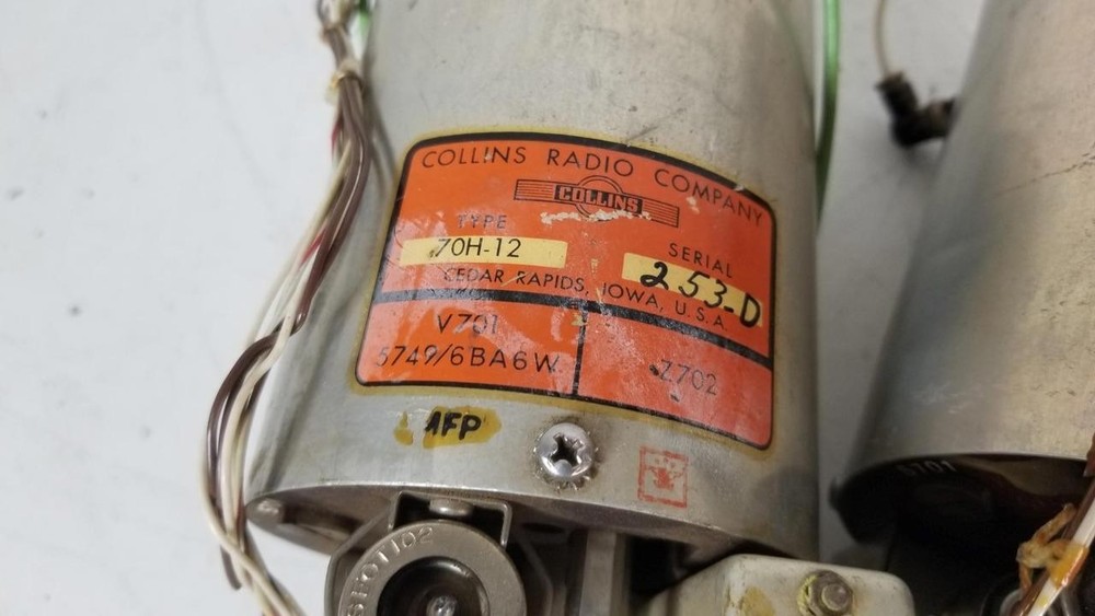 2 Collins Radio 70H-12 PTO 253d 5004