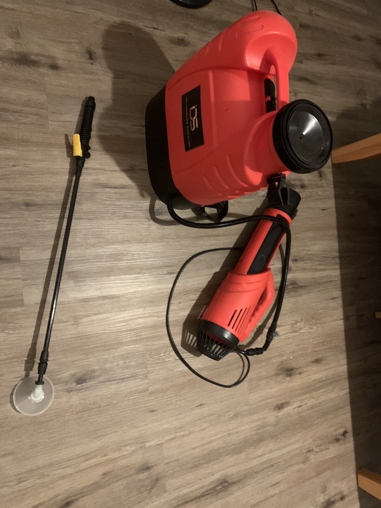 Electrostatic sprayer￼. Never used. Make an offer . Must sell. 