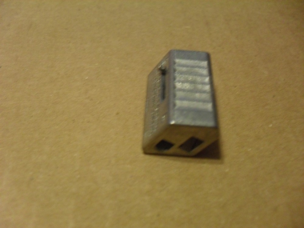 Chief CMA290 Wire Suspension Locks (4 Pack)