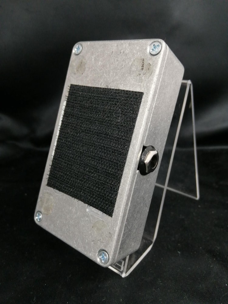 ELECTRO-HARMONIX FREEZE Effect Pedal