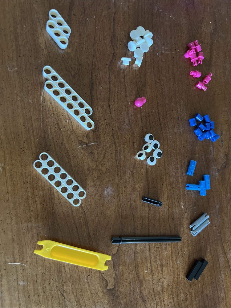 Thames & Kosmos Kids First Coding & Robotics 417 Pieces, 30 experiments Complete