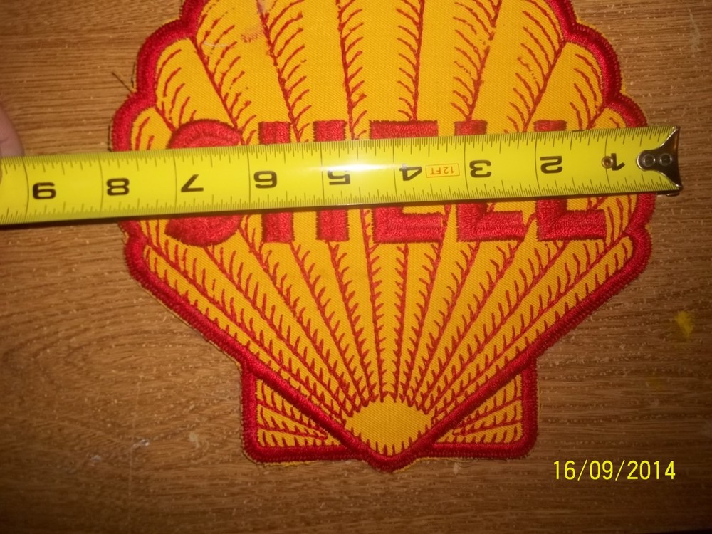 SHELL OIL PATCH, 8", VERY RARE, Near mint shape!