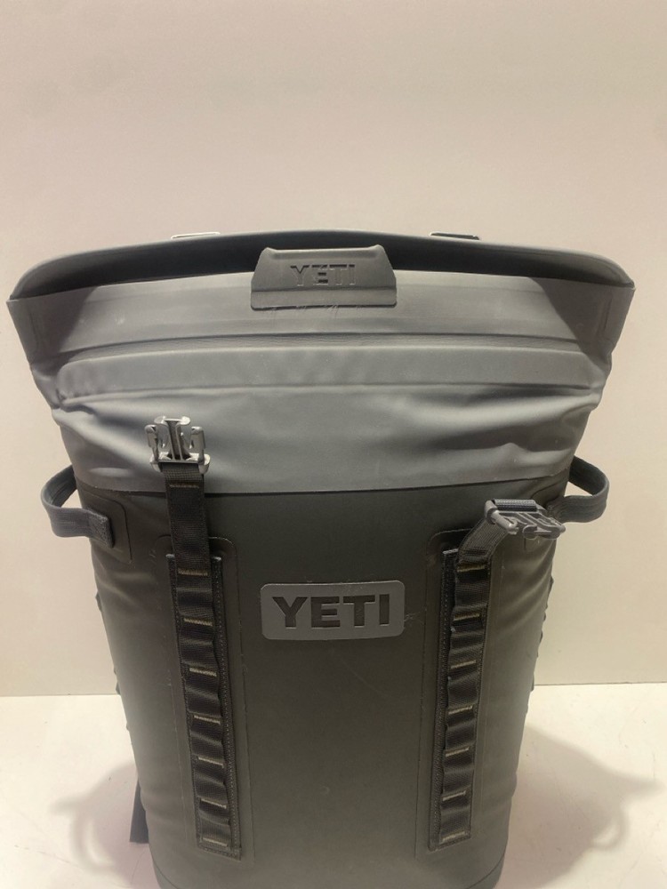 YETI BACKPACK (P22017456)