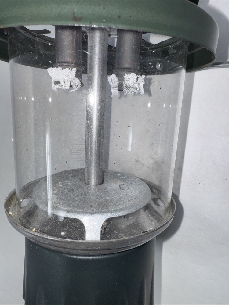 Coleman Propane 2 Mantle Lantern Model Camping 5155 UNTESTED