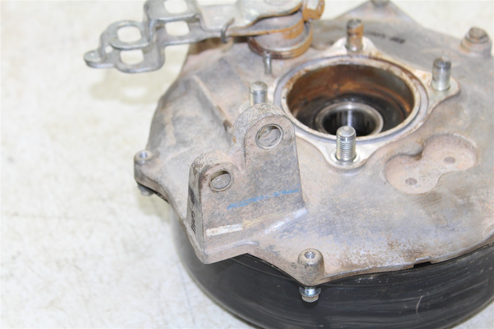 2023 Honda Foreman TRX 520 FM Rear Brake Drum Backing Plate Panel w/ Cover 11105