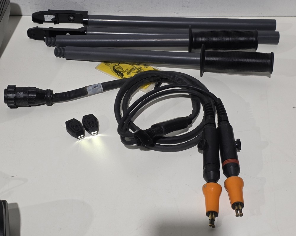 Midtronics celltron ULTRA Universal Stationary Battery Analyzer