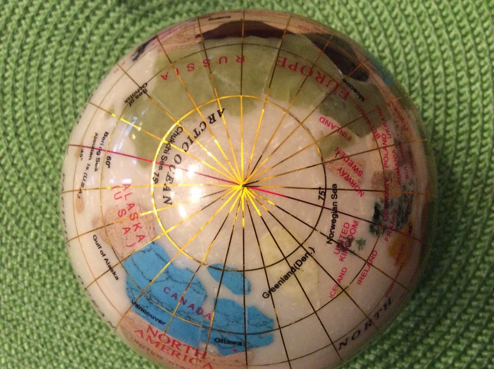 GLOBE ON BASE (world) DECOR GLOBE