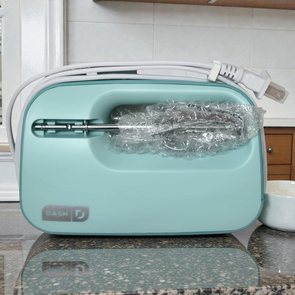 Dash Hand Mixer Mini 150 Watt 3 Speed Lightweight Compact Kitchen Mint Green