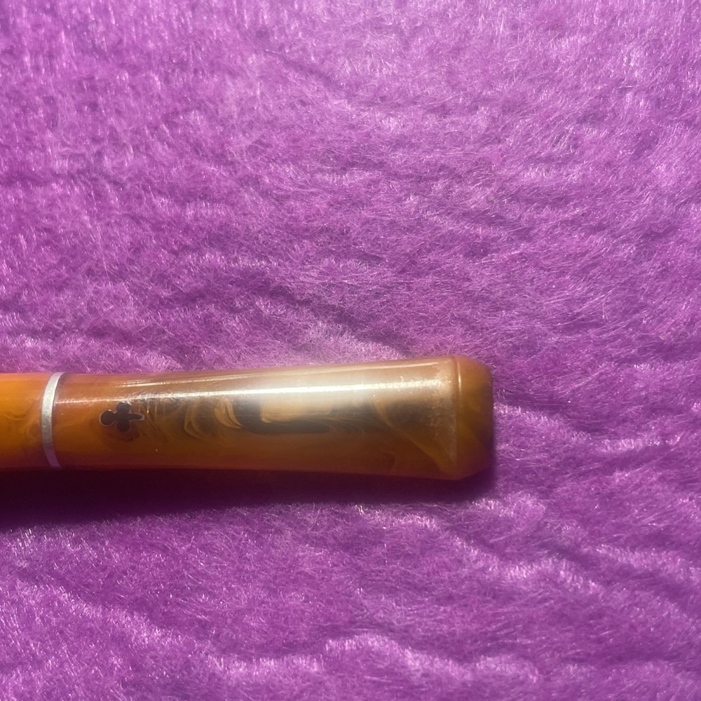 Vintage Bakelite Cigarette Holder