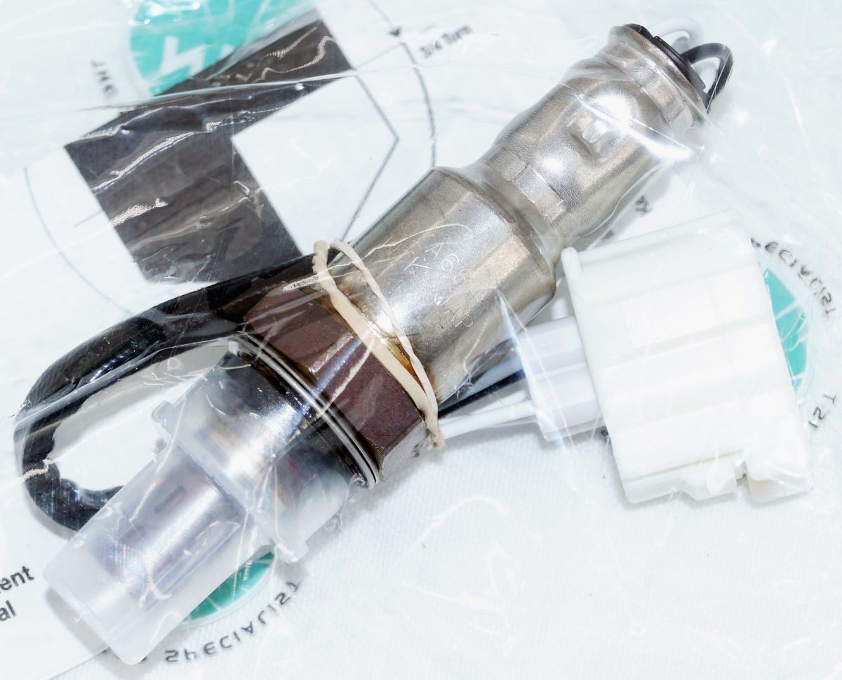 Genuine NTK 23162 O2 Sensor OE Identical Oxygen Sensor fits Ram Jeep Dodge