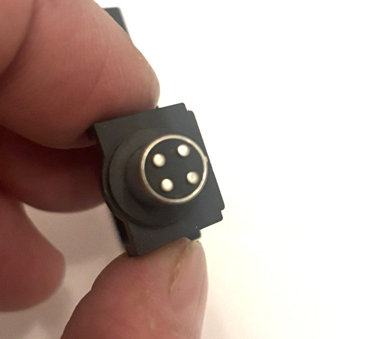 BLACK TURNTABLE HEADSHELL - NOS - MAKE UNKNOWN