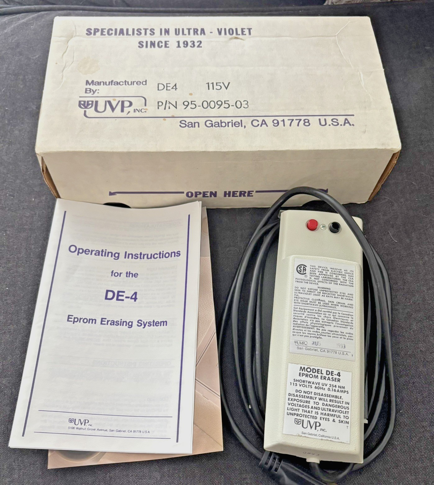 UVP Inc DE-4 EPROM ERASER Shortwave UV 254NM 115V 60Hz 0.16Amps p/n 95-0095-03