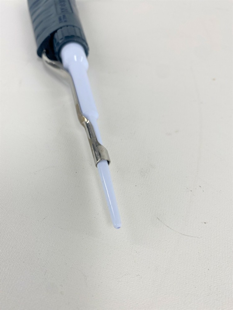 Gilson Pipetman P20 2-20uL