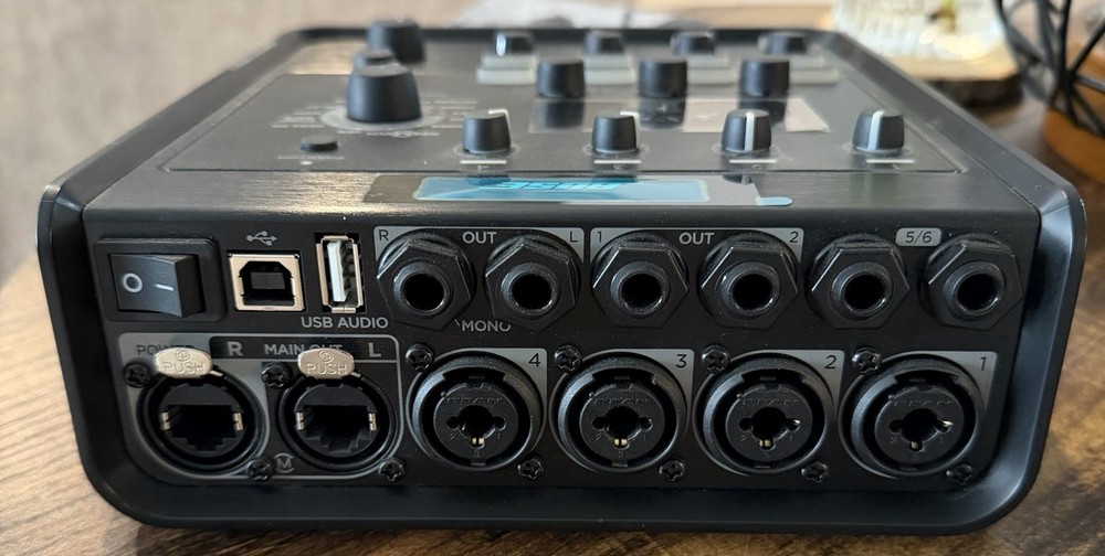 Bose T4S ToneMatch Mixer - Black