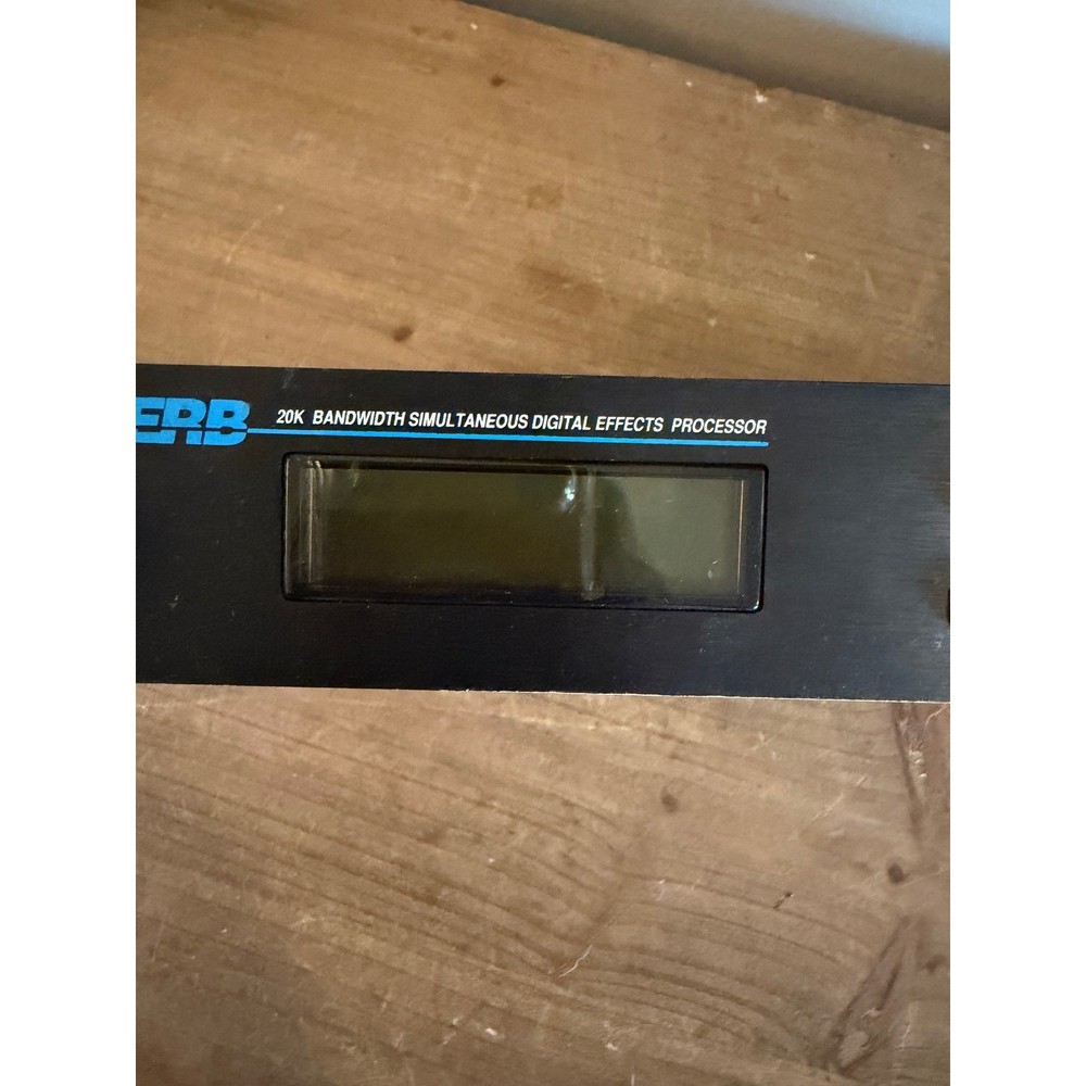 Alesis Quadraverb 20K Bandwidth Simultaneous Digital Effects Processor Rack