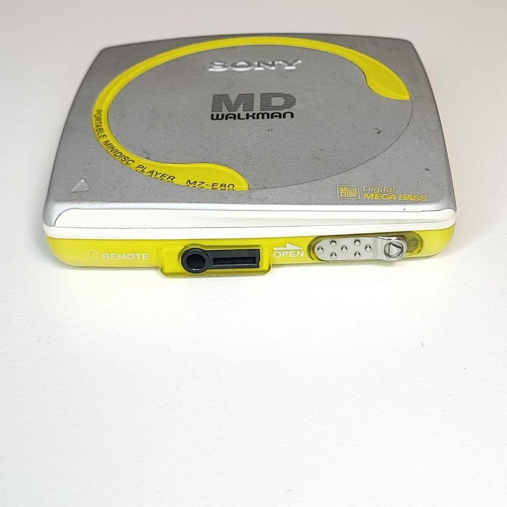 [Used] SONY MD Walkman MZ-E80 – Powers On, Test Only, Not Fully Functional