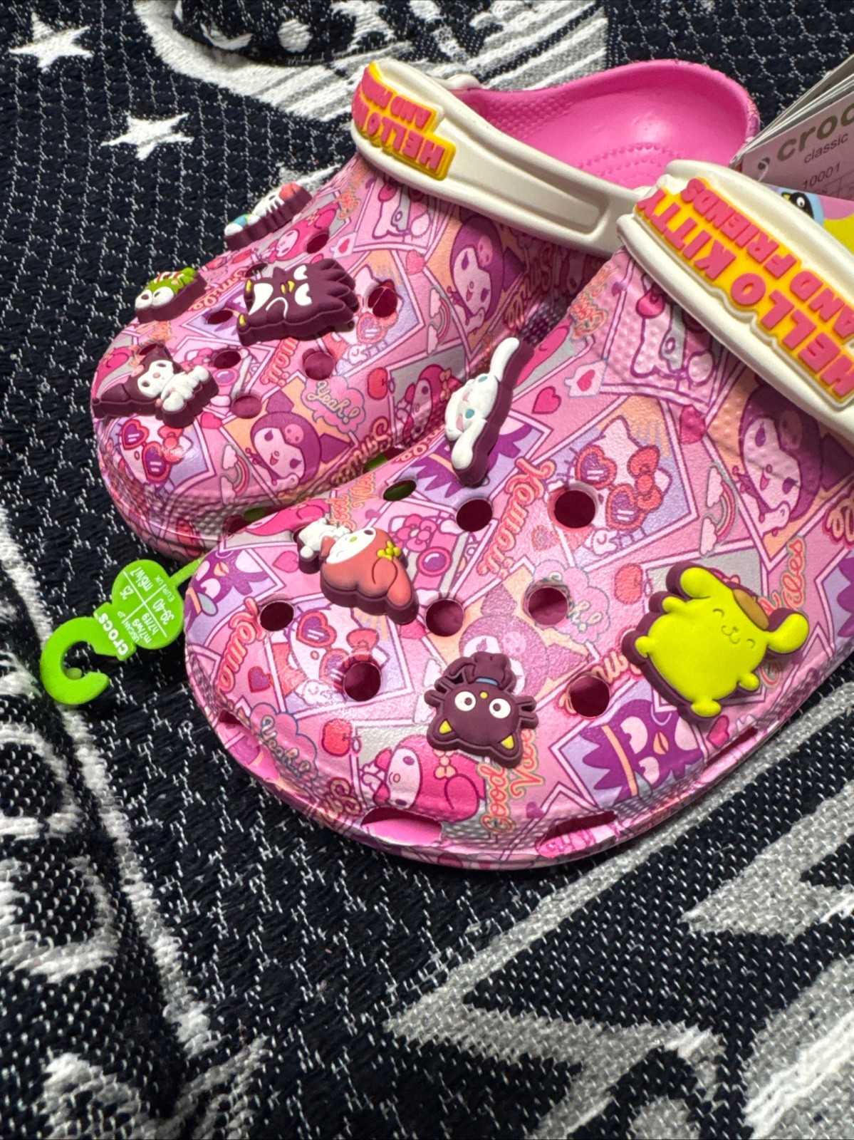 CROCS HELLO KITTY KIDS LIMITED EDITION SIZE C11