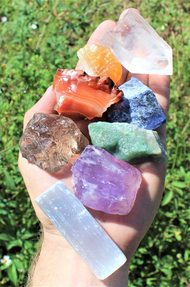 LARGE 7 Rough Crystal Chakra Set + LARGE Selenite Charging Plate + Directions