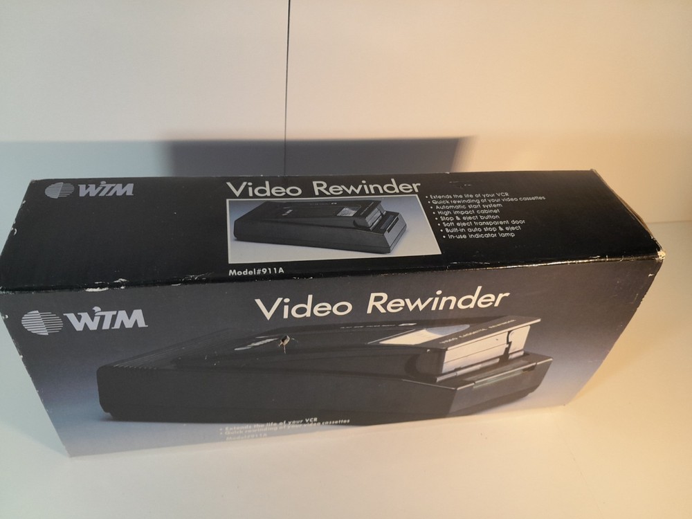 WTM VHS Video Rewinder w/ AUTO STOP & EJECT (Model: 911A) AC Powered DESCRIPTION
