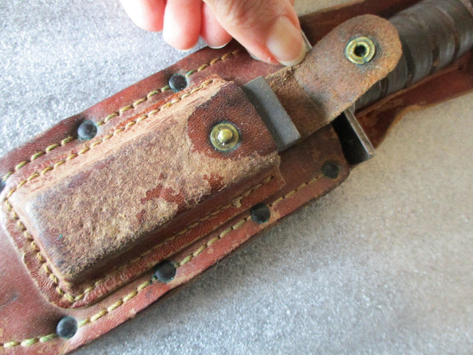 Camillus NY Vietnam Pilot Survival Knife with Sheath & Stone