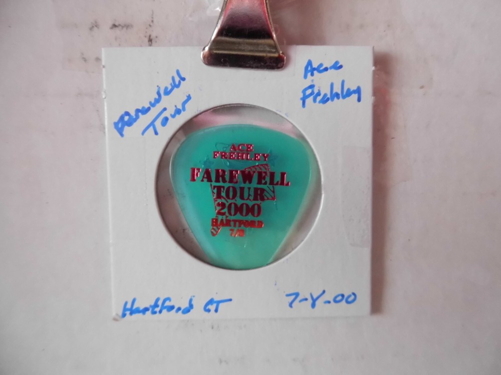 KISS "ACE FRAHLEY"~FAREWELL TOUR GUITAR PICK~7/8/00 (6/12)