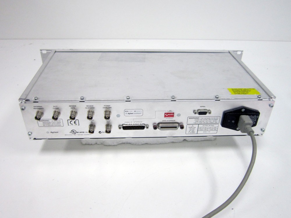 HP AGILENT E1852B BLUE TOOTH COMMUNICATIONS TEST SET