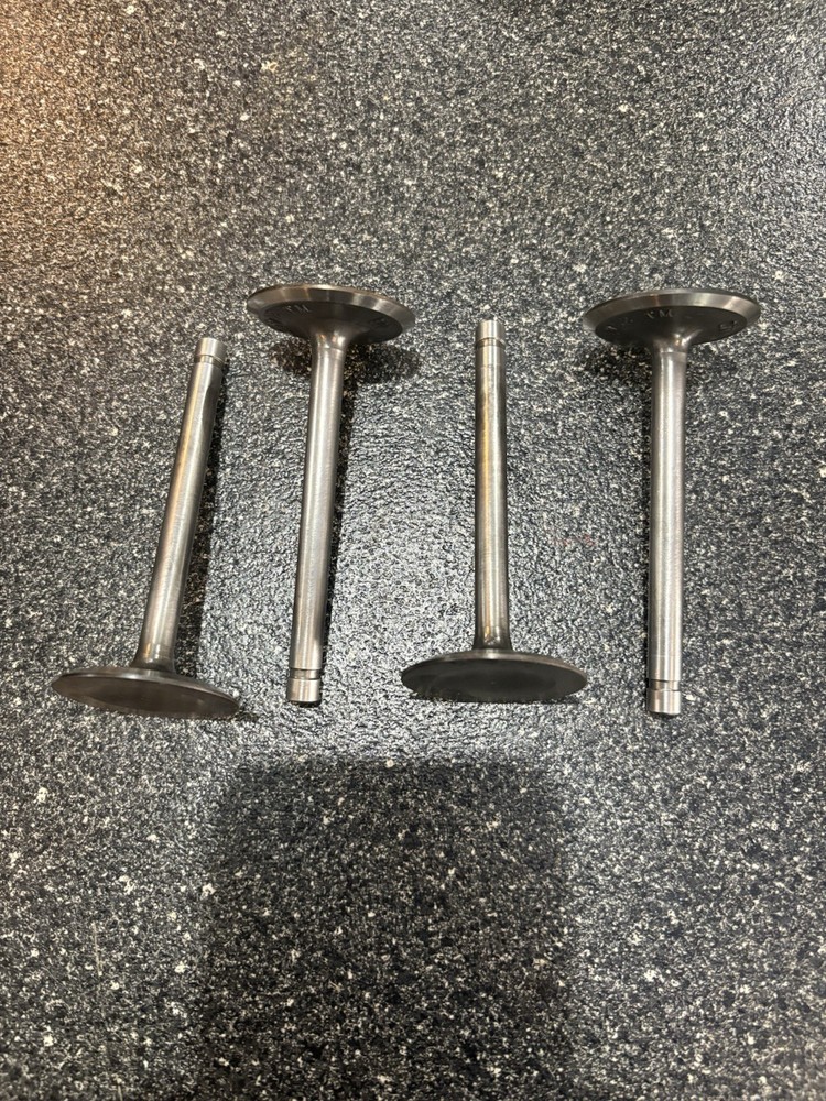 Continental 641792 Intake Valves