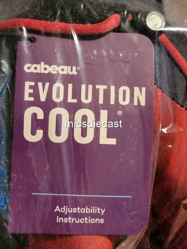 NIP Evolution Cool Cabeau Air Vent Cool Adjustable Neck Pillow Case Buckel