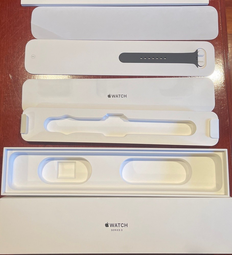 Apple Watch Series 3 - BOX ONLY