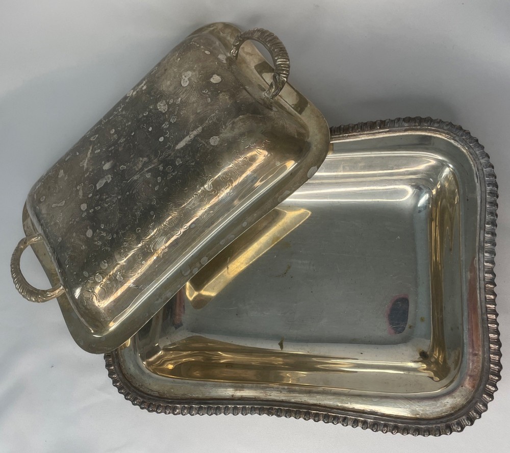 VINTAGE CROWN SILVER PLATED SERVING TRAY WITH LID RECTANGULAR 8” X 6” X 2.5”