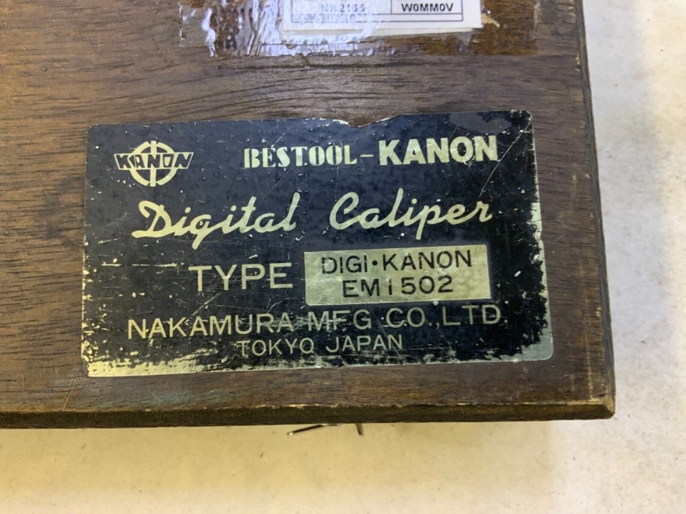 Kanon EM1502 Digital Caliper in Case