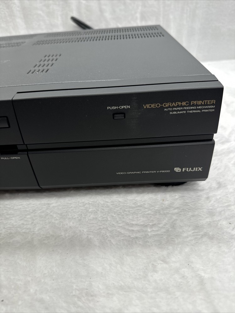 Fujix V-p8000 Video-graphic Printer Untested