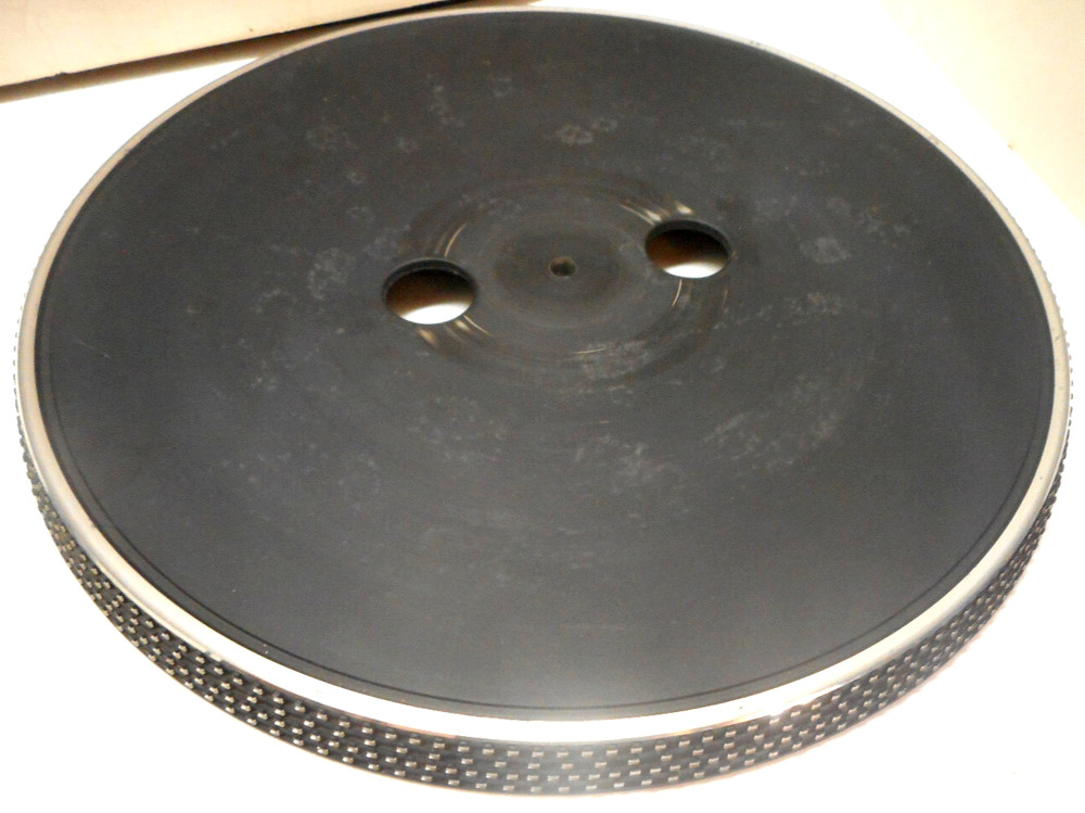 NUMARK  TURNTABLE TT1400  - PLATTER - PARTING OUT
