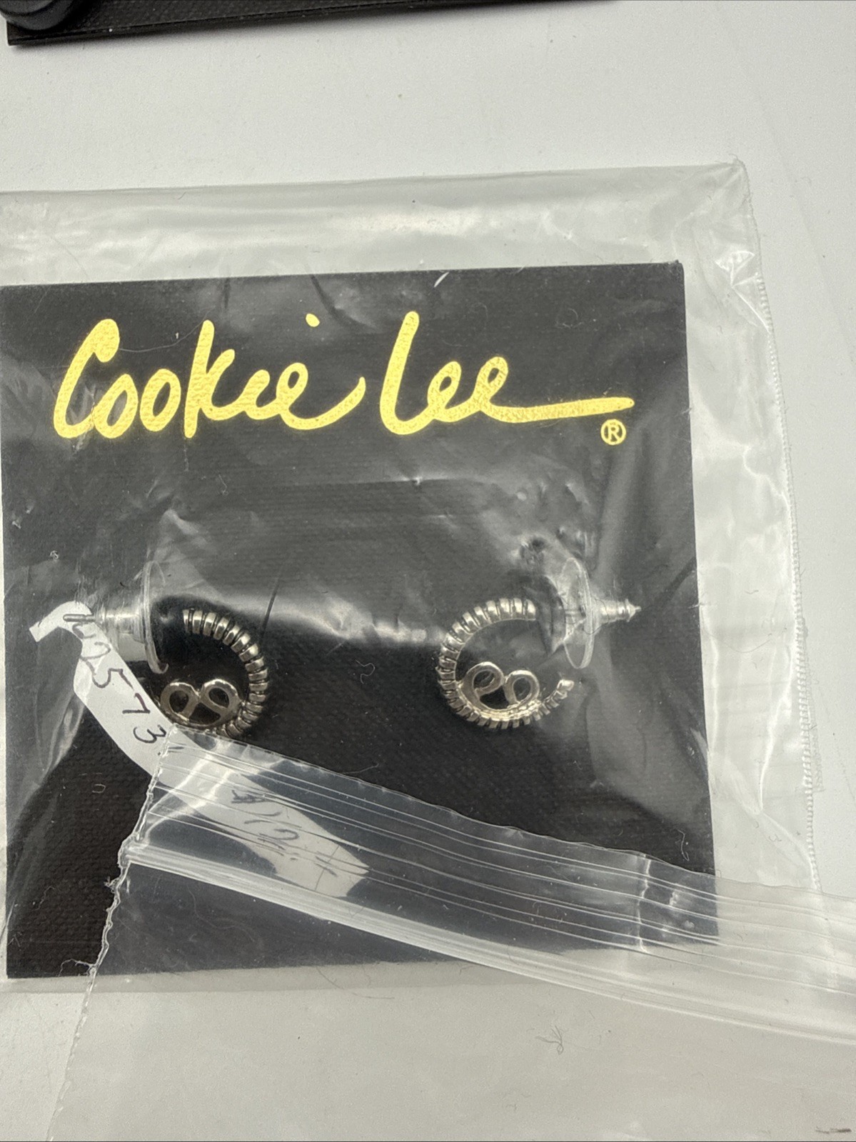 Cookie Lee Lot of Jewelry (20 pieces) Earrings, Bracelets, Necklaces