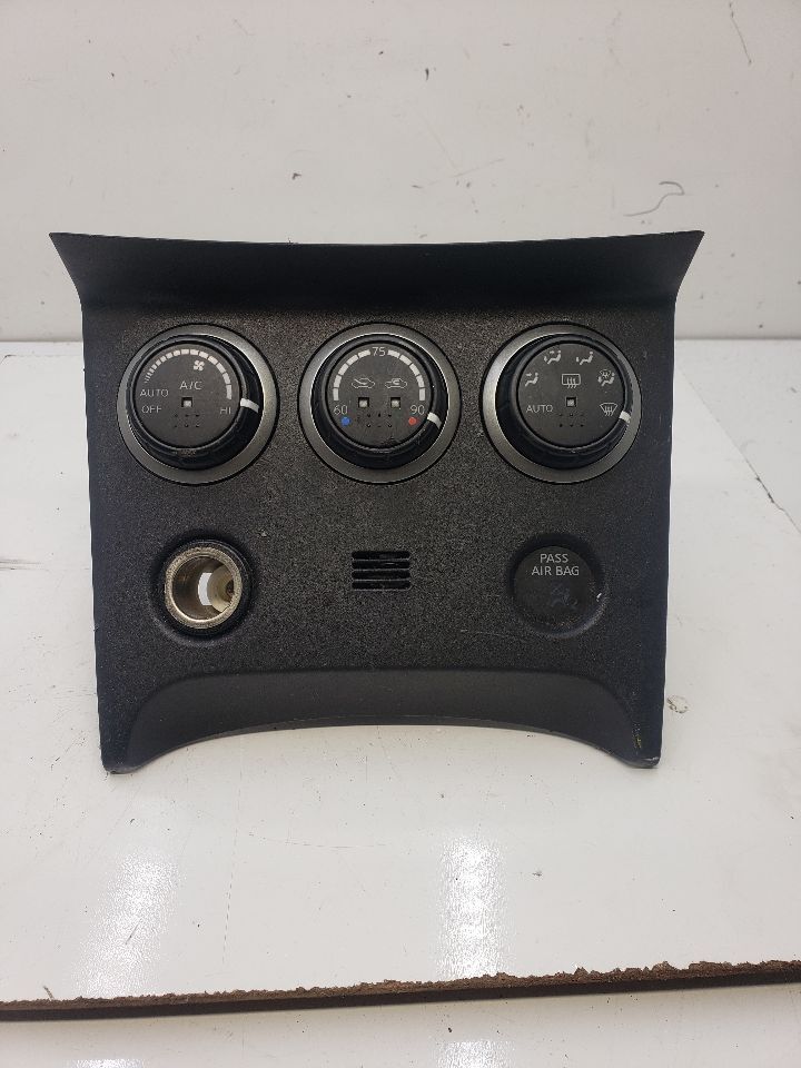 Used A/C Selector Switch fits: 2011 Nissan Rogue AC automatic temperature contro