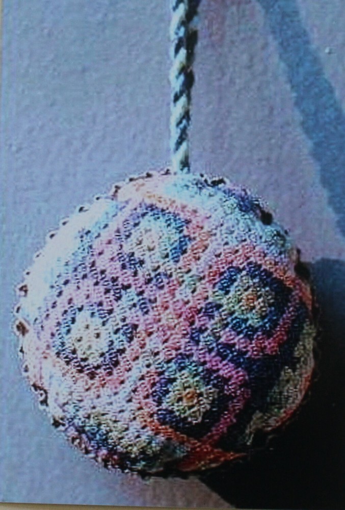 Celtic Knot Pinball - by Nostalgic Needle