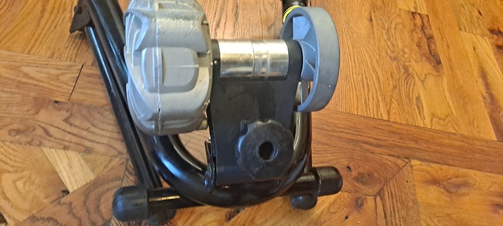 CycleOps Fluid Bike Trainer