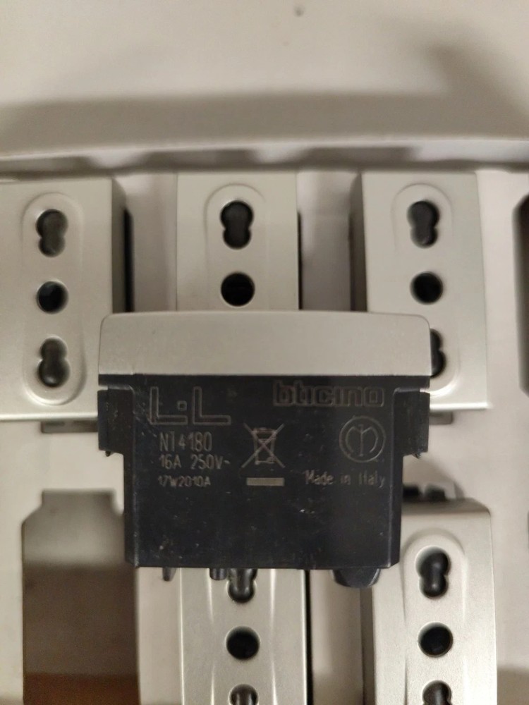 BTICINO NT4180 Light Tech - 2P+T 10/16A Two-Pass Socket