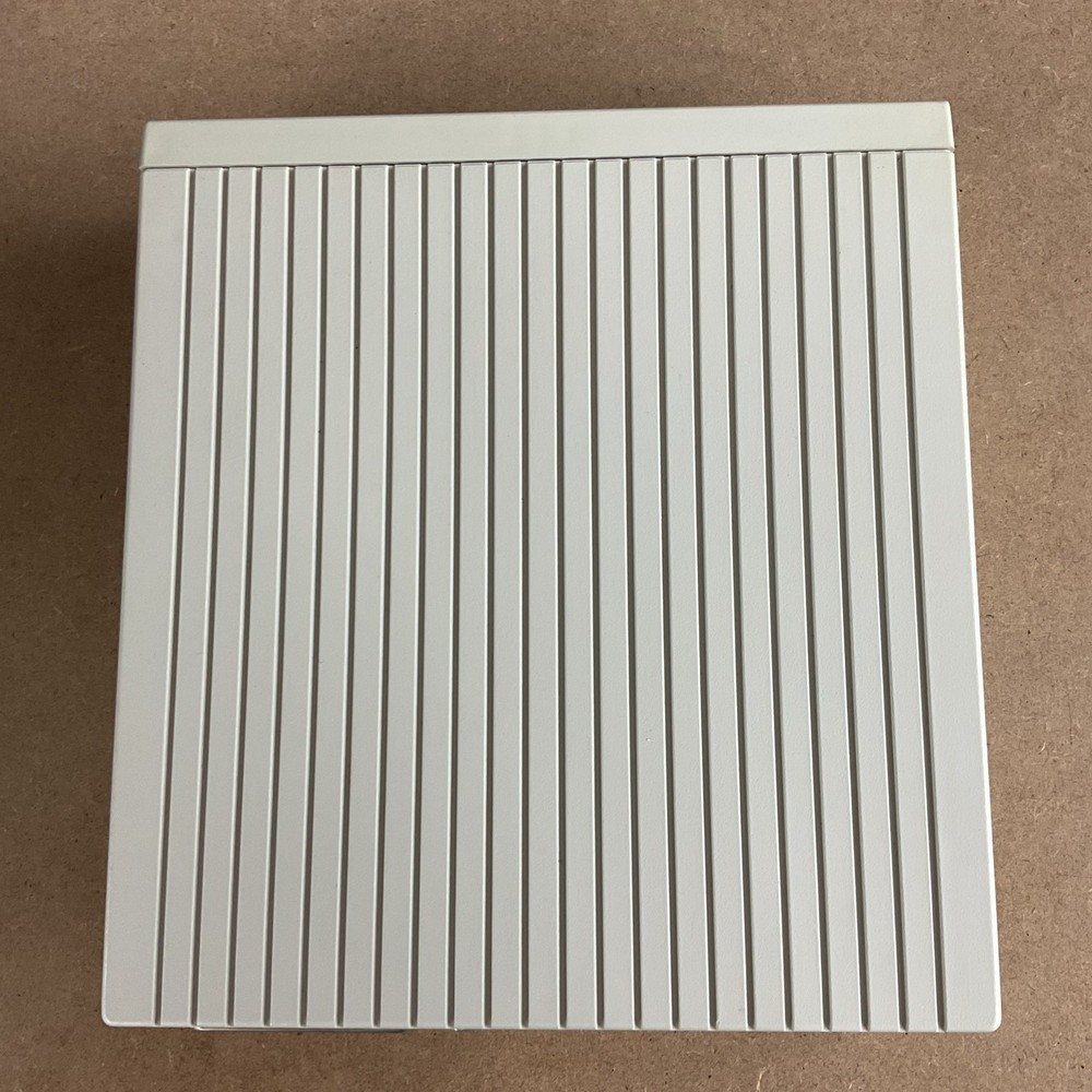 Microtech International Inc External SCSI Model N100 Vintage Computing