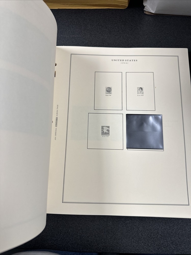 Scott Plate Block Album With Dust Case ( No Stamp )