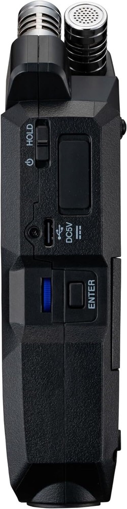 Zoom H4essential 4-Track Handy Recorder Bundle