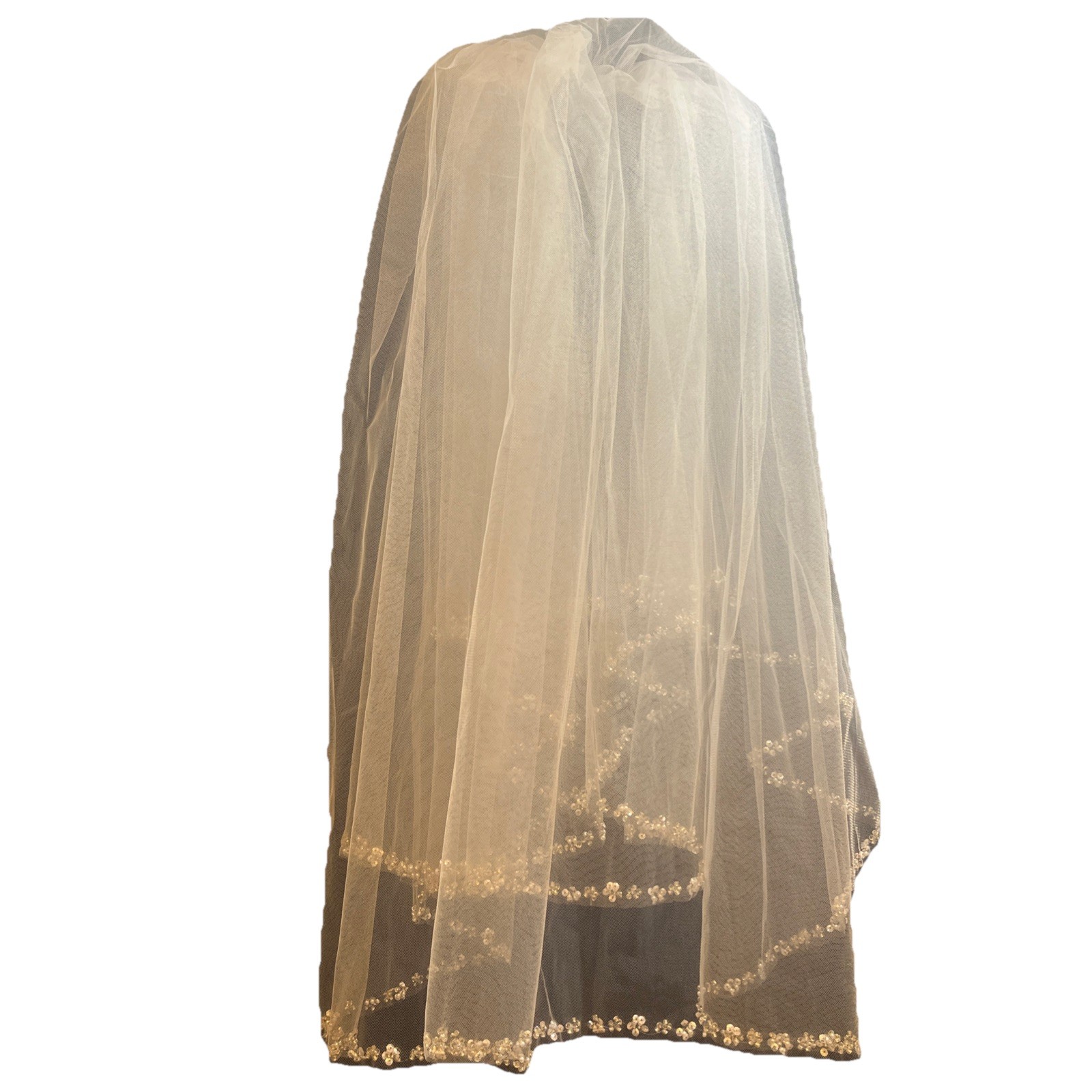 Elbow Length Wedding Veil White With Sequin Flowers New Without Tags