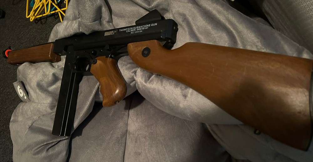 airsoft Thompson Full/semi Auto