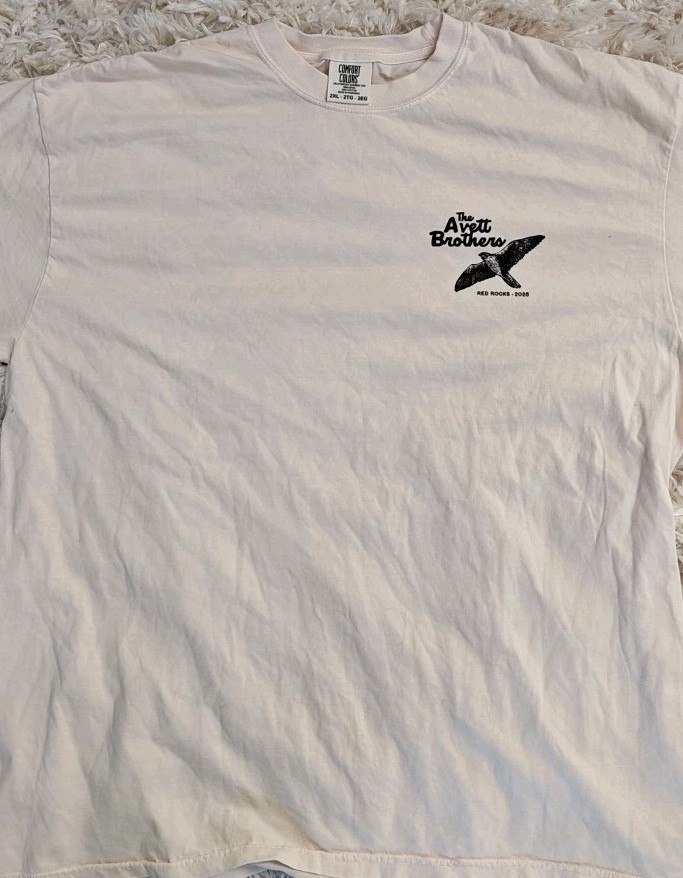 Avett Brothers Red Rocks Concert Tee 2XL